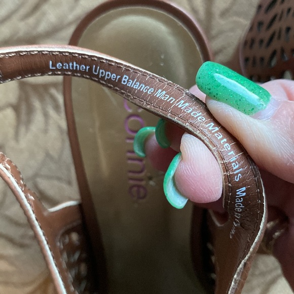 Connie NAKITA Cork Wedge woman’s sandal shoe tan brown leather upper size 7.5 🌹 - Picture 15 of 17